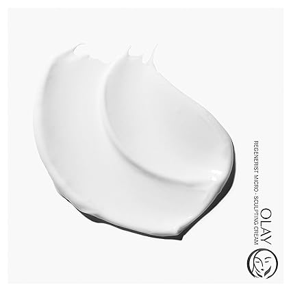 Image of Oilatums Olay Regenerist Daily 3 Point Treatment Cream Fragrance Free (50ml), showing its smooth, white texture on a plain background. Ideal for sensitive skin, the Olay logo and product name appear in the bottom right corner.