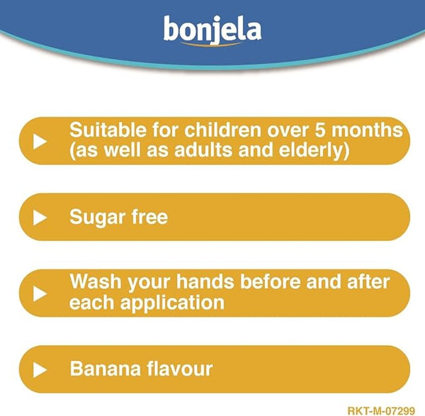 Bonjela Junior Gel (15g) packaging emphasizes its benefits: suitable for children over 5 months, adults, and the elderly; sugar-free; soothing banana flavor. Ideal for mouth ulcers with effective pain relief. Remember to wash your hands before and after use.