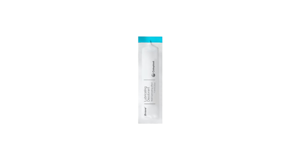 The Ennogen Brava Lubricating Deodorant Sachets (Pack of 20) pair seamlessly with a single-use Chlorhexidine swab in a thin white and blue packet to effectively manage stoma bag pancaking and ensure optimum hygiene.
